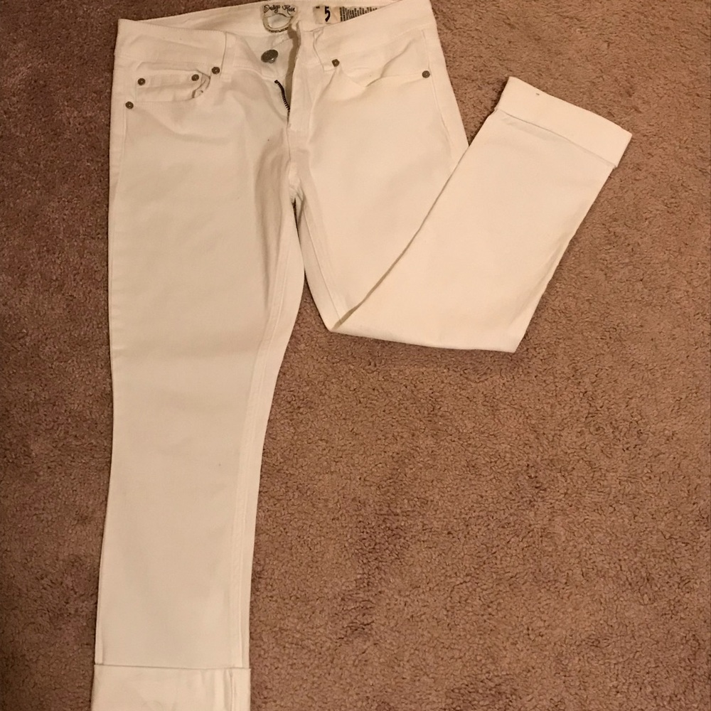 NWOT Capri Jeans